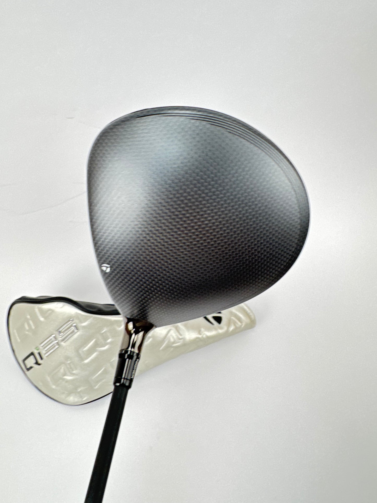 Taylormade Qi35 Driver 12* Vanquish 5-R Regular /Right Handed /Headcover /34416