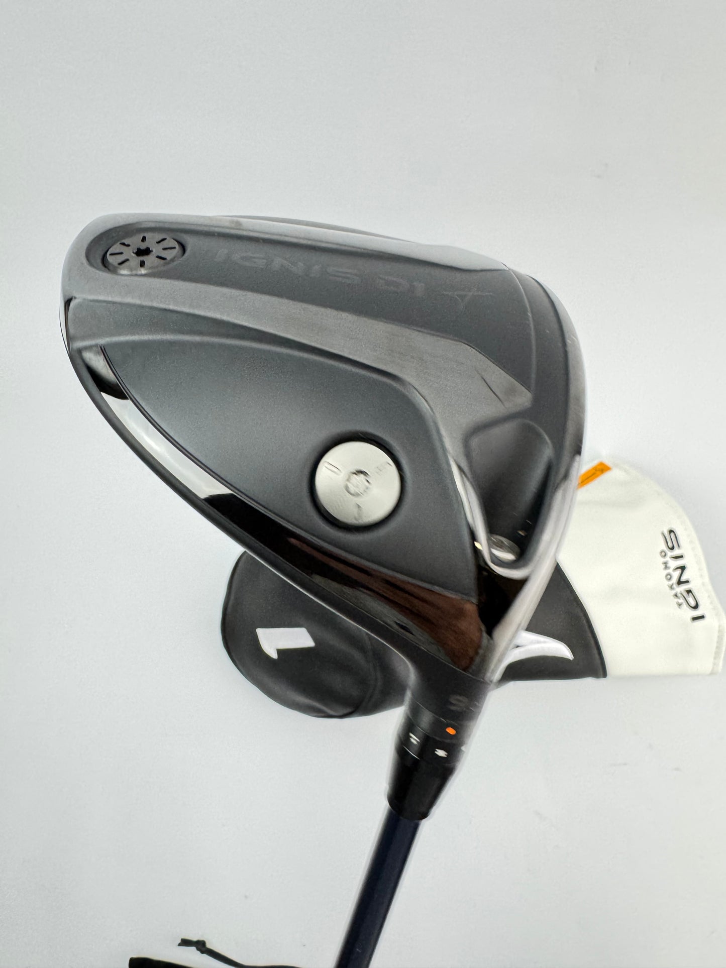 Takomo Ignis D1 Driver 9* Ventus Blue 6-X Extra Stiff Graphite /Headcover /28872