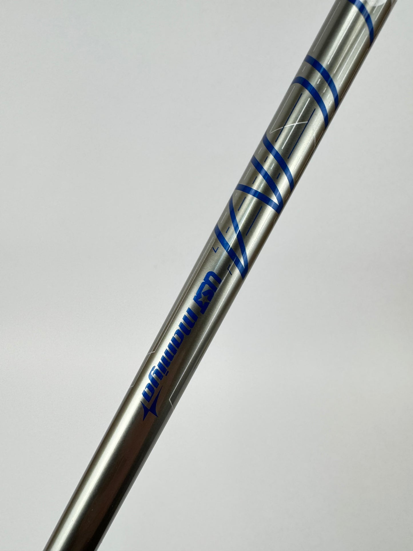 Cobra OPTM X Driver 10.5* Helium F4 Stiff Graphite /Right Handed /New /34010