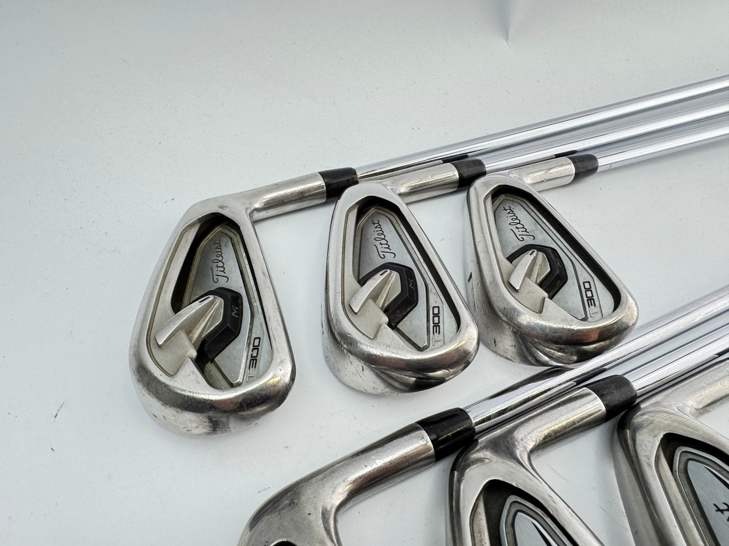 Titleist T300 Irons 5-PW AMT Red R300 Regular Flex Steel /Right/New Grips /30376