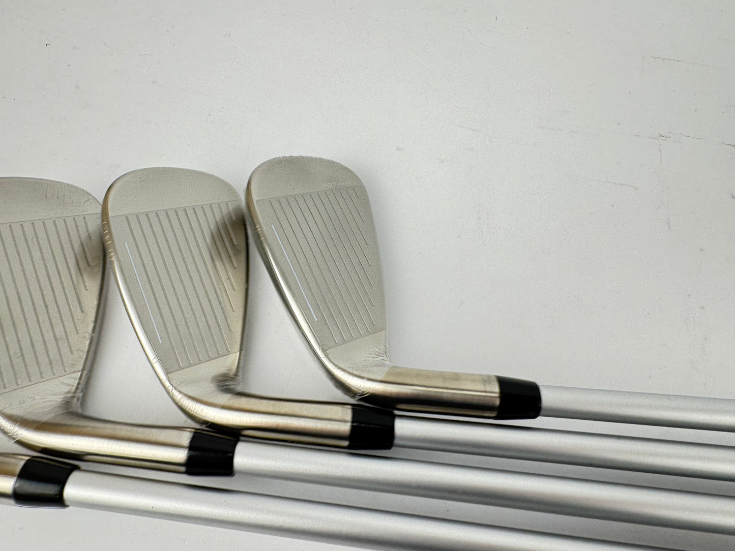 Cobra Air X 2.0 Ladies Irons 7-PW Women’s Graphite /Right Handed /New /32092