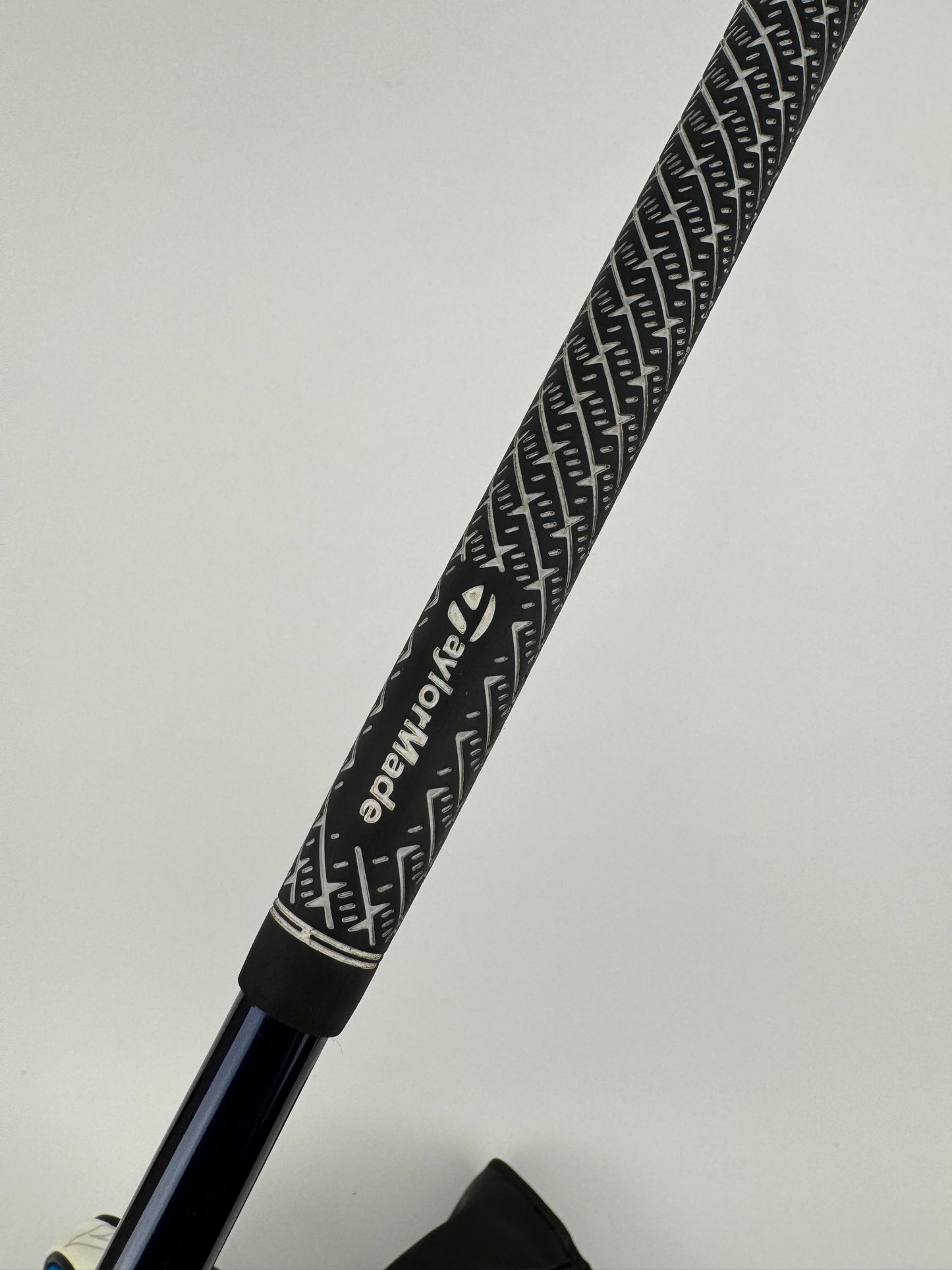 Taylormade Sim2 Max Driver 10.5* Ventus Blue 5-A Senior Graphite/Headcover/32974