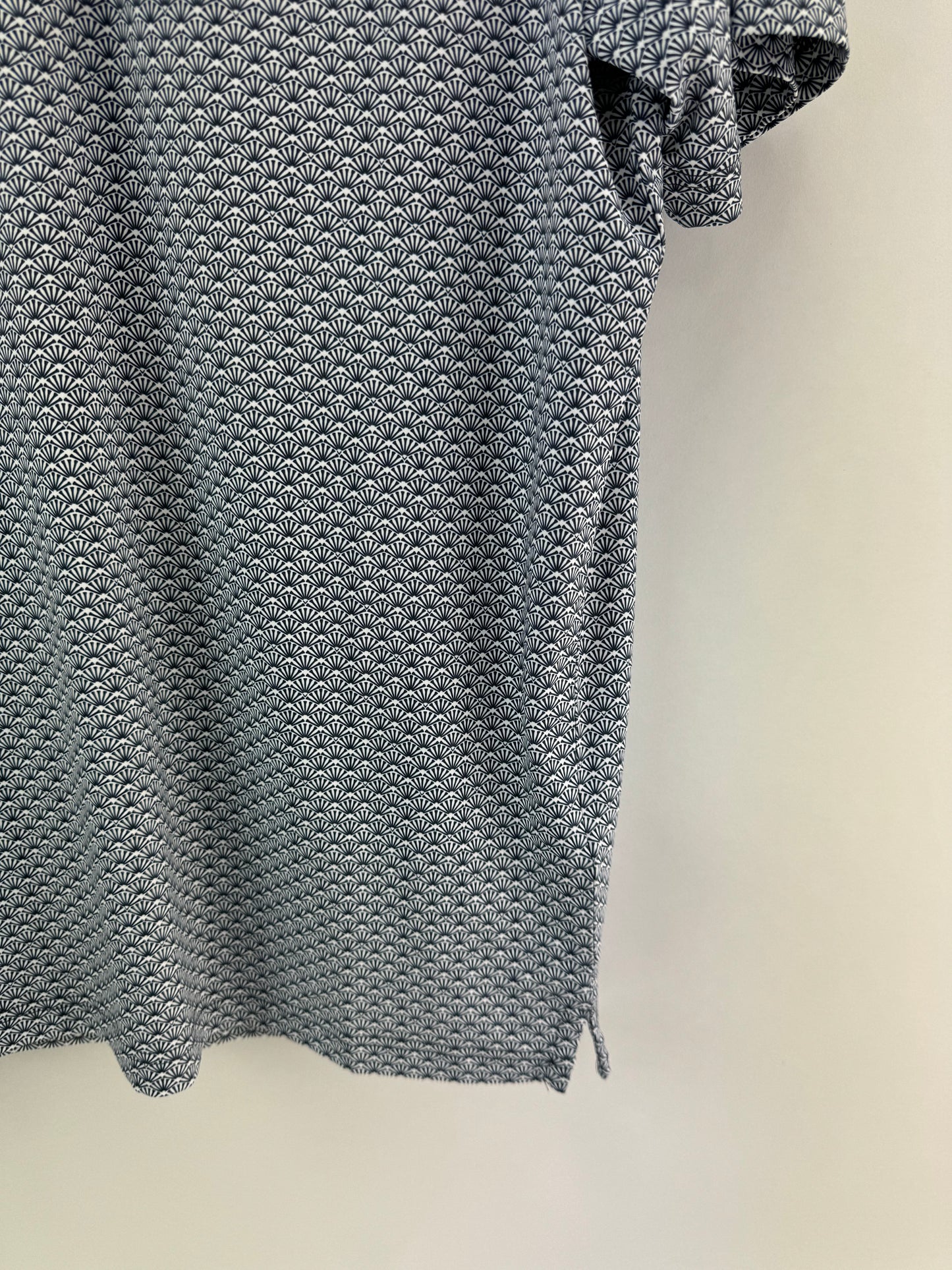 Callaway Chev Tech Polo Shirt All over Print UK Small /New /20194