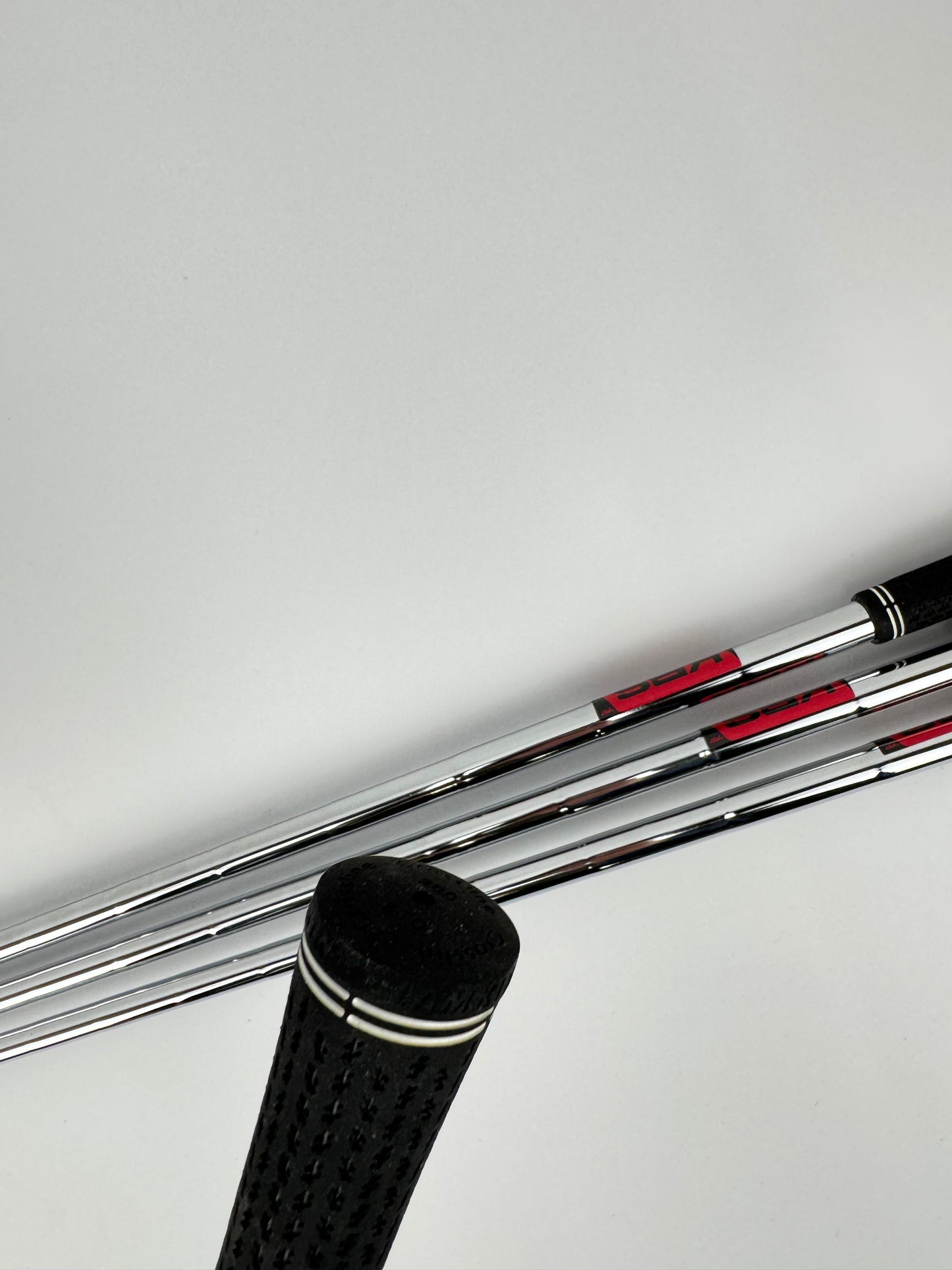 Cobra LTDx Irons Left Handed 6,8,GW+SW KBS Tour 90 Regular Steel /New /31201