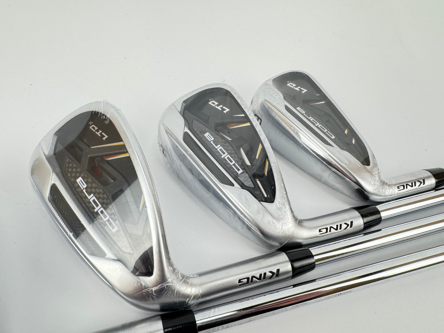Cobra LTDx Irons Left Handed 6,8,GW+SW KBS Tour 90 Regular Steel /New /31201