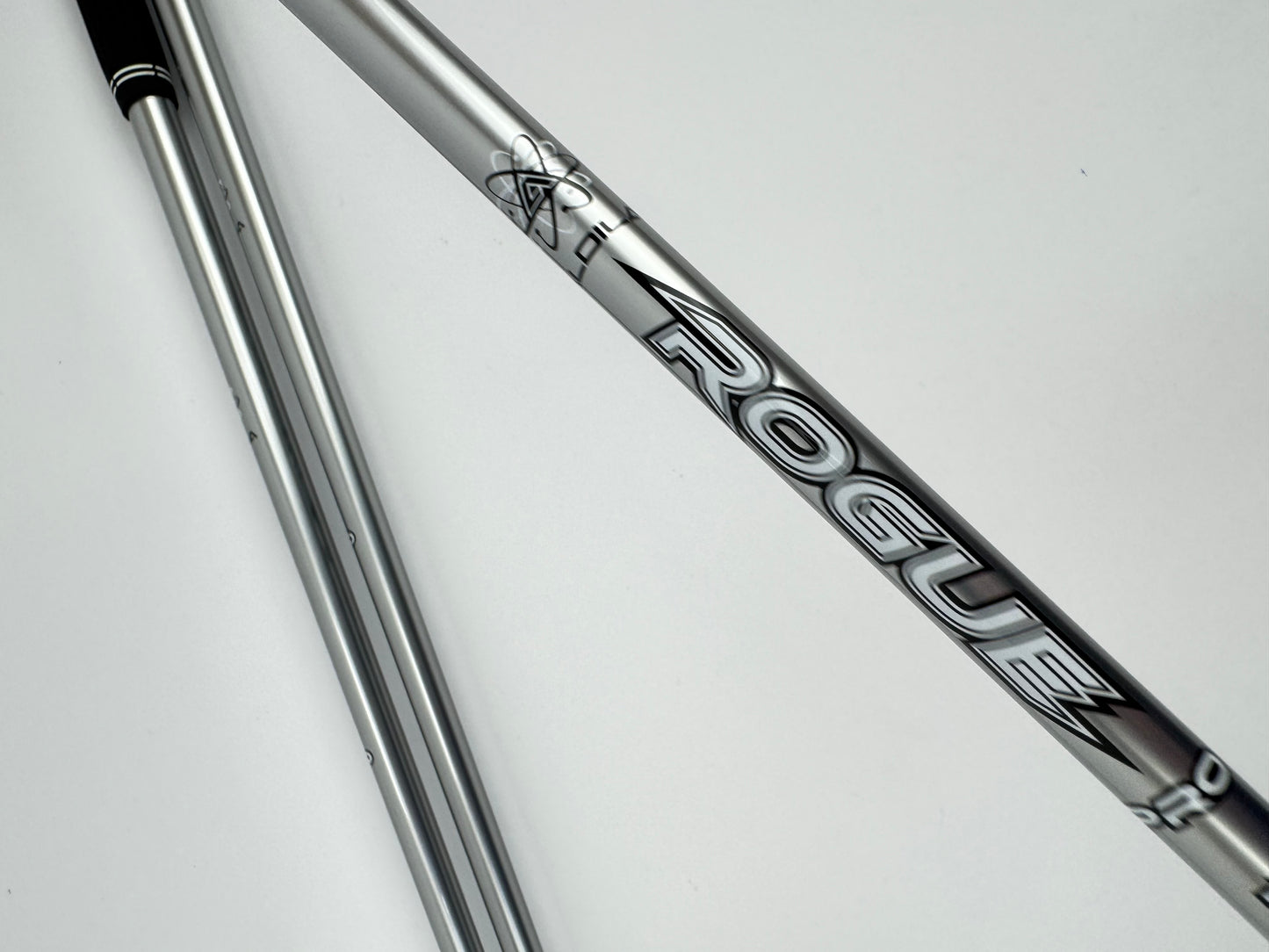 Cobra DS Adapt Irons Left Handed 6,8+PW Regular Flex Graphite /New /32433