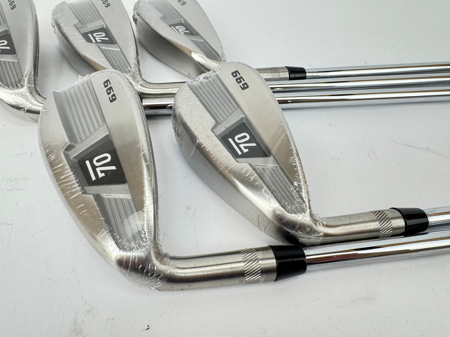 Sub 70 Irons 699 V2 6-PW Left Handed Elevate MPH 85 Regular Steel /New /33986