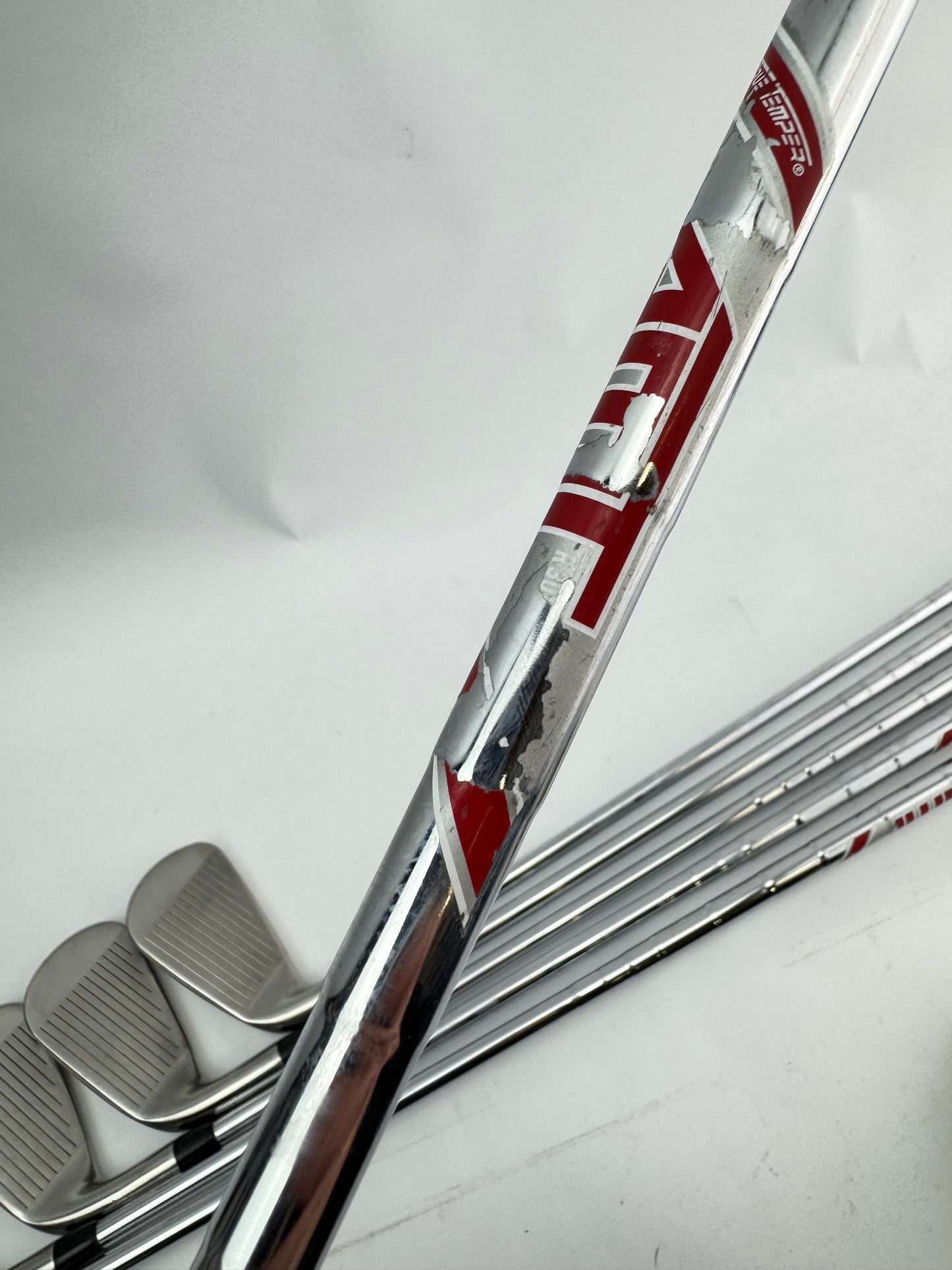 Titleist T300 Irons 5-PW AMT Red R300 Regular Flex Steel /Right/New Grips /30376
