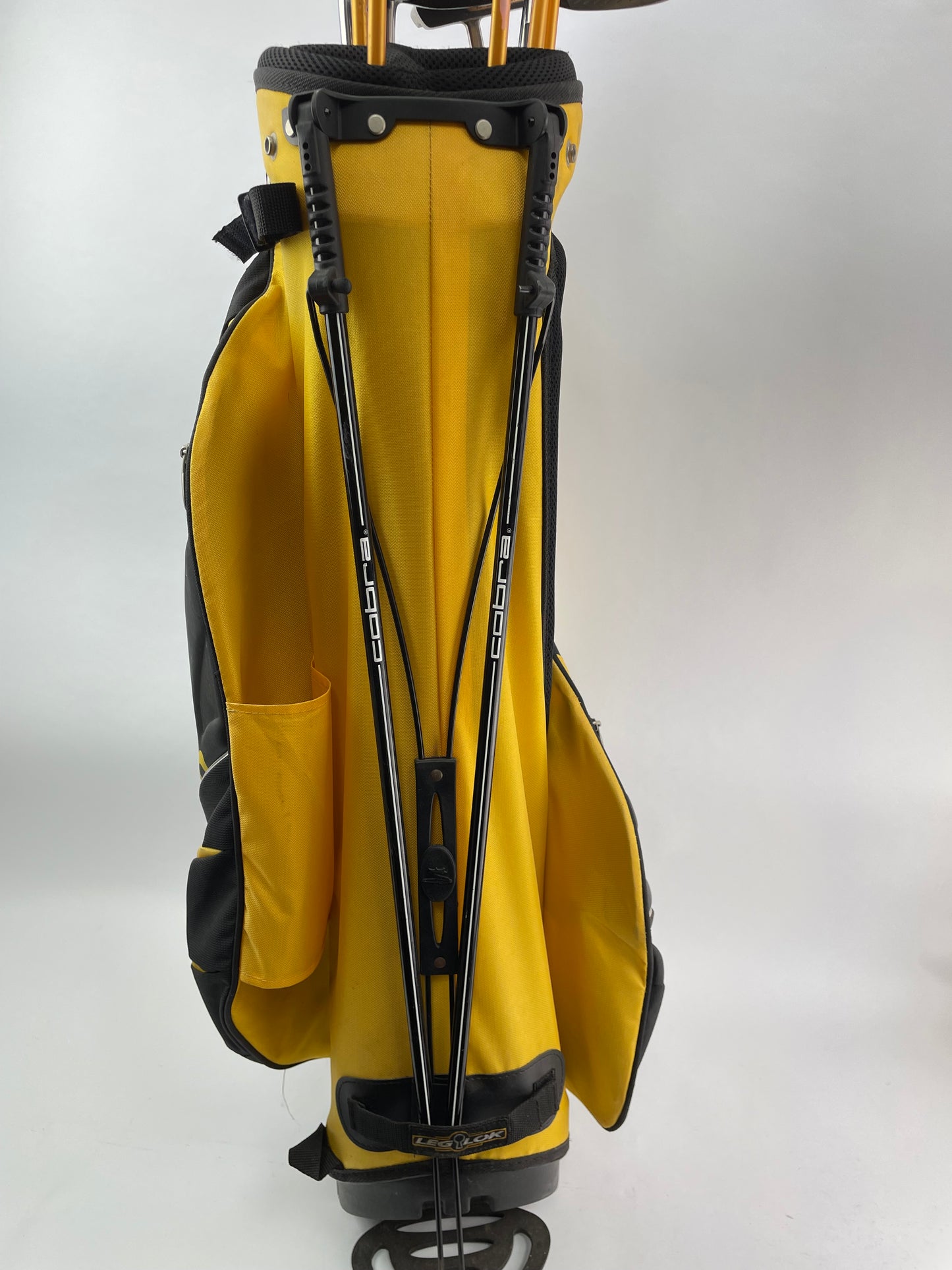 MD Golf Package Set 12 Clubs Regular Flex Graphite /Right /New Grips /Stand Bag