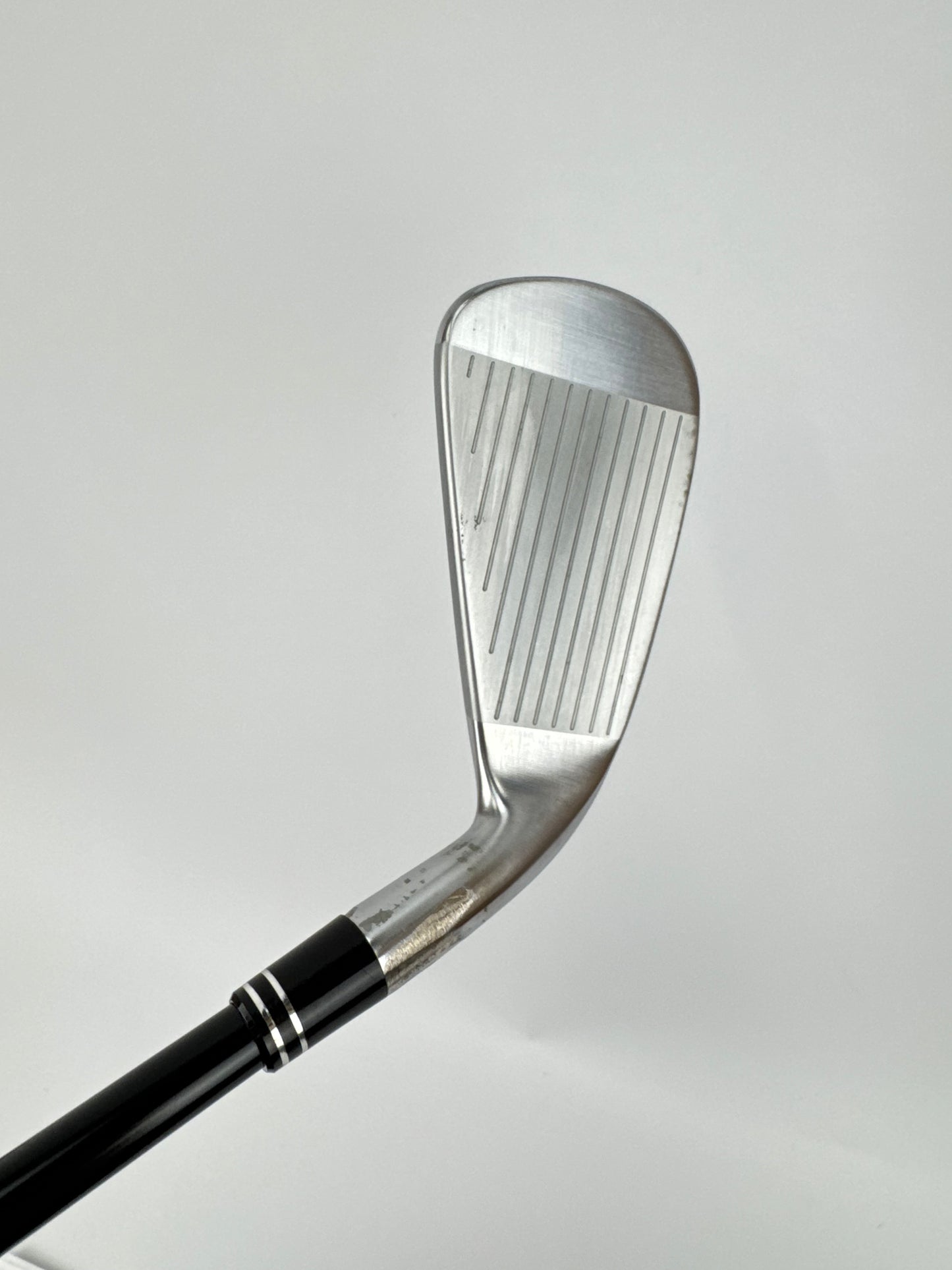 Titleist U505 2 Iron 18* Forged Diamana Stiff Flex Graphite /Left Handed /32351