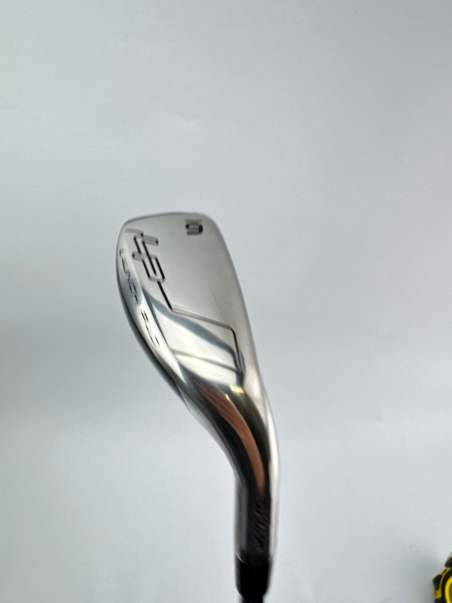 Wilson Launch Pad 6 Iron Hybrid DG 120 R300 Regular Flex Steel /New Grip /23197