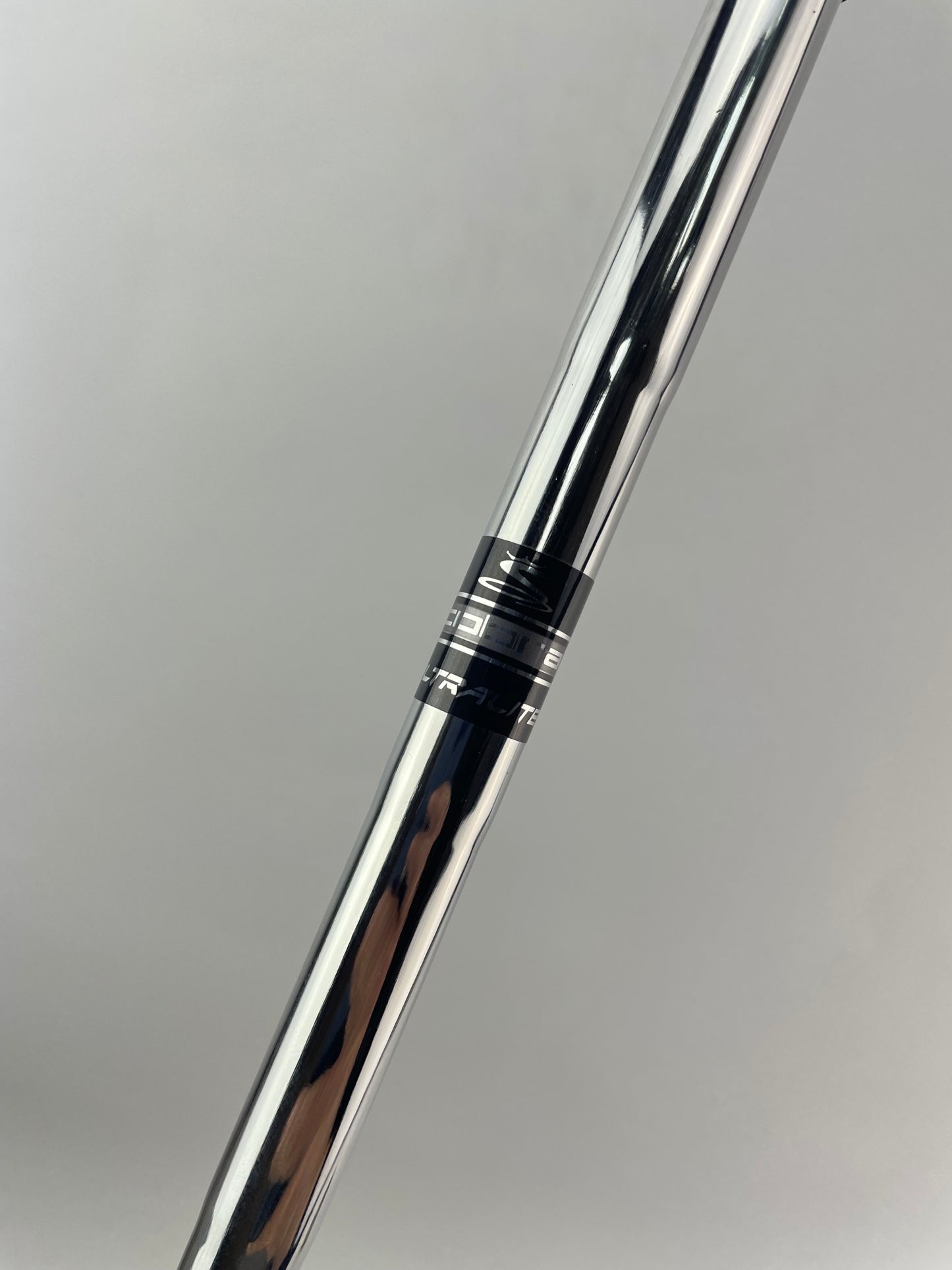 Cobra T-Rail 4 Iron Hybrid Regular Flex Steel /Right Handed /Lamkin /New /24699