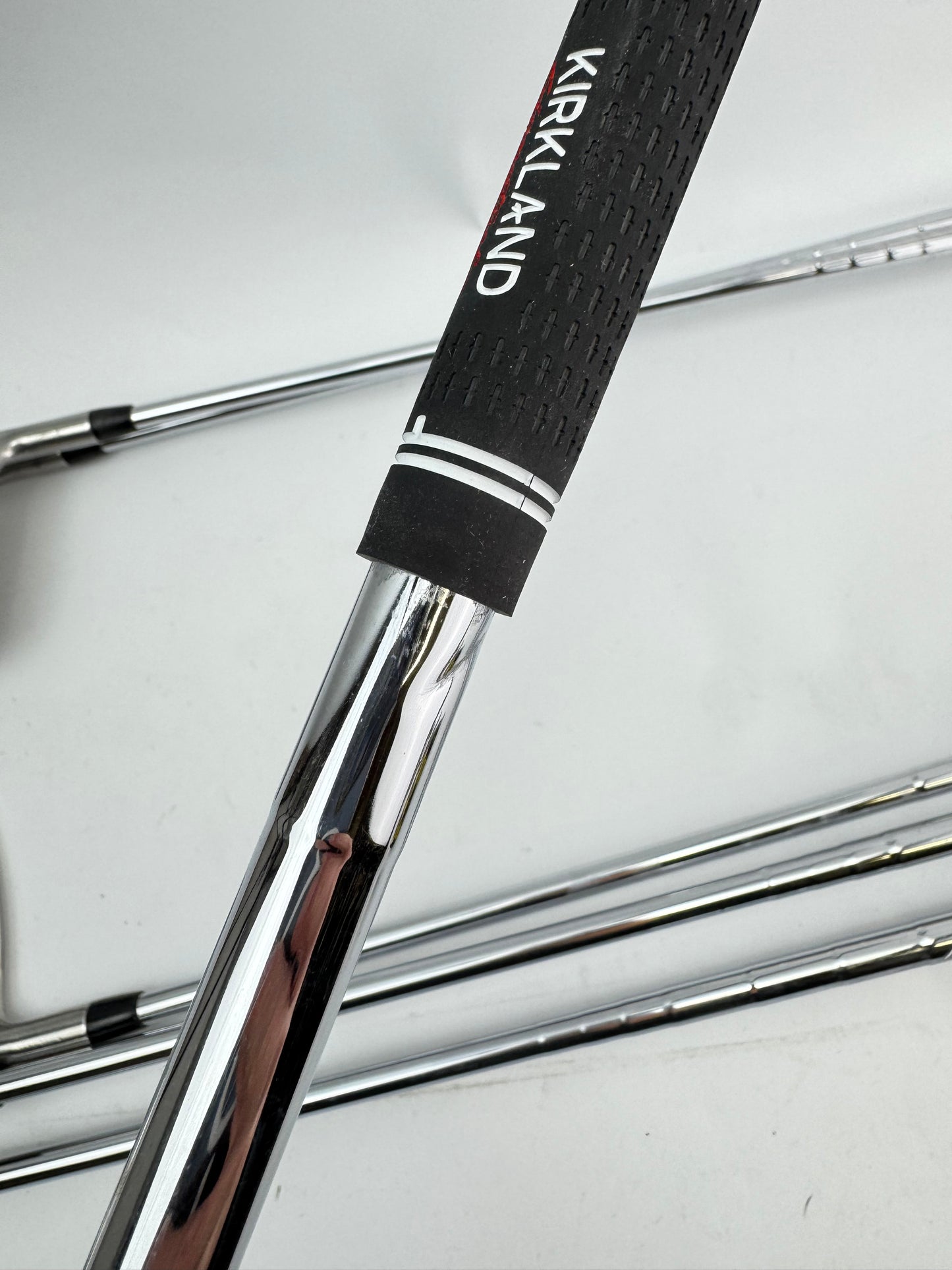 Titleist T300 Irons 5-PW AMT Red R300 Regular Flex Steel /Right/New Grips /30376