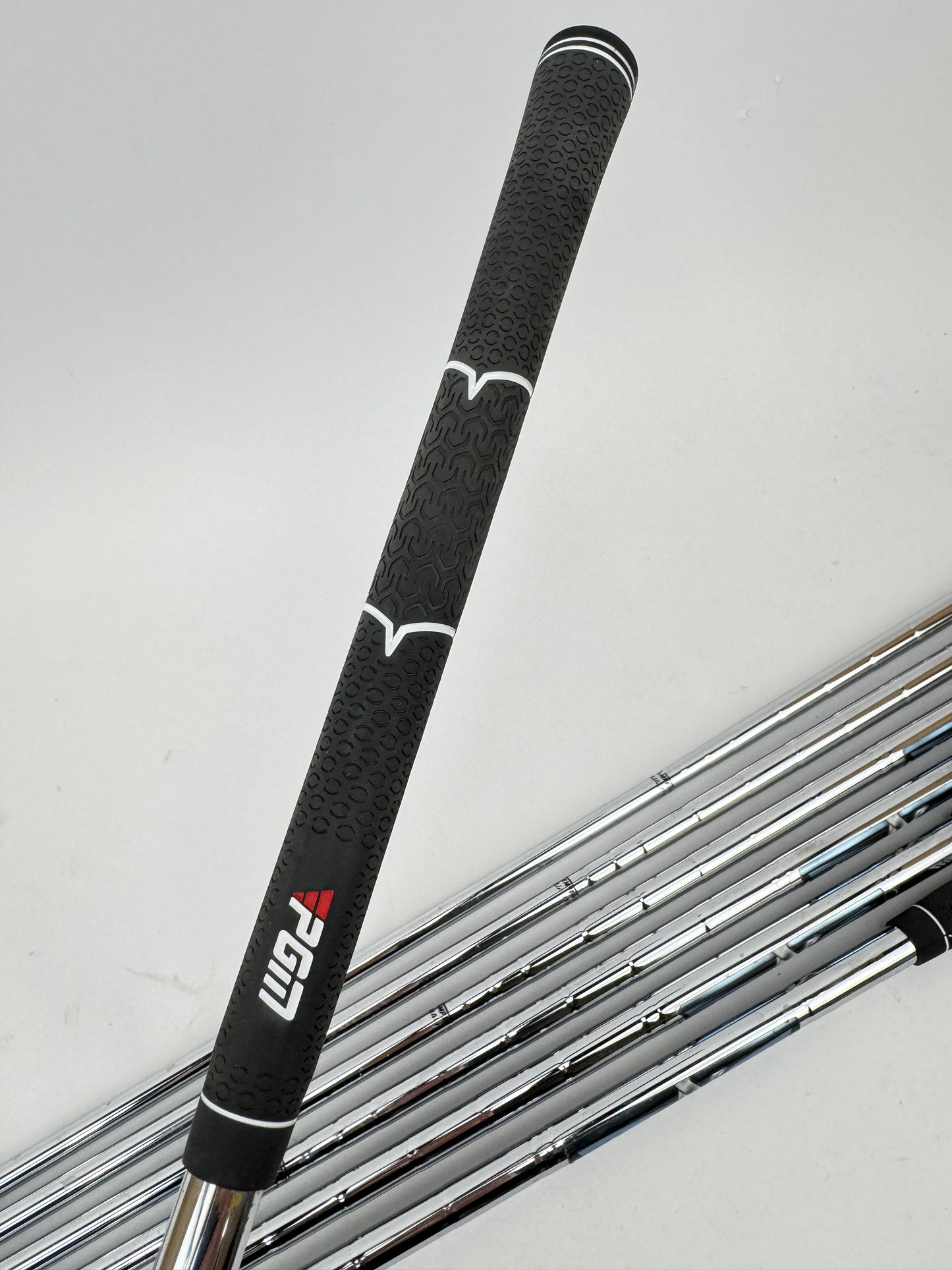 Callaway X2 Hot Pro Irons 4-PW XP95 R300 Regular Steel Shafts /New Grips /33929