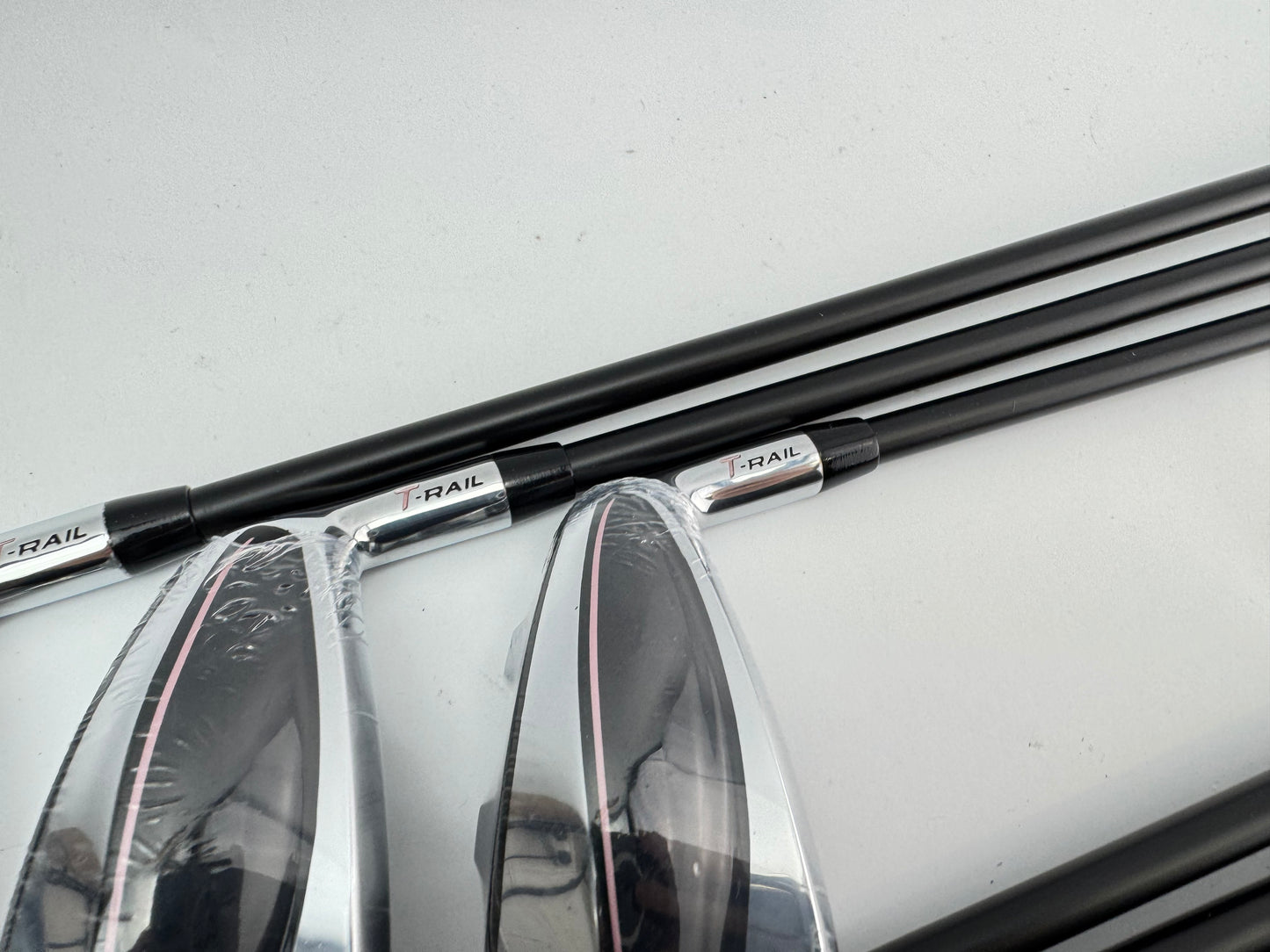 Cobra T Rail Ladies Irons 6-SW KBS PGI 55 Ladies Graphite /Right /New /30237