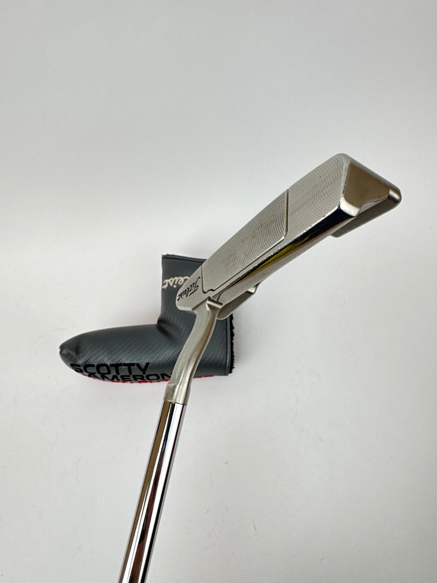 Scotty Cameron Select Newport 2.5 Putter 34.5” Right Handed /Headcover /33392