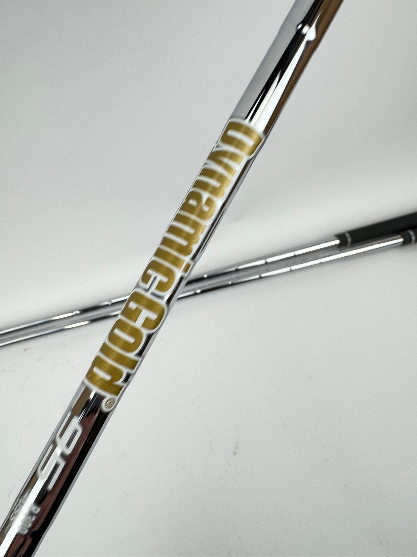 Taylormade Qi10 Irons Left Handed 6,8+PW DG 95 R300 Steel /New Shafts /32184