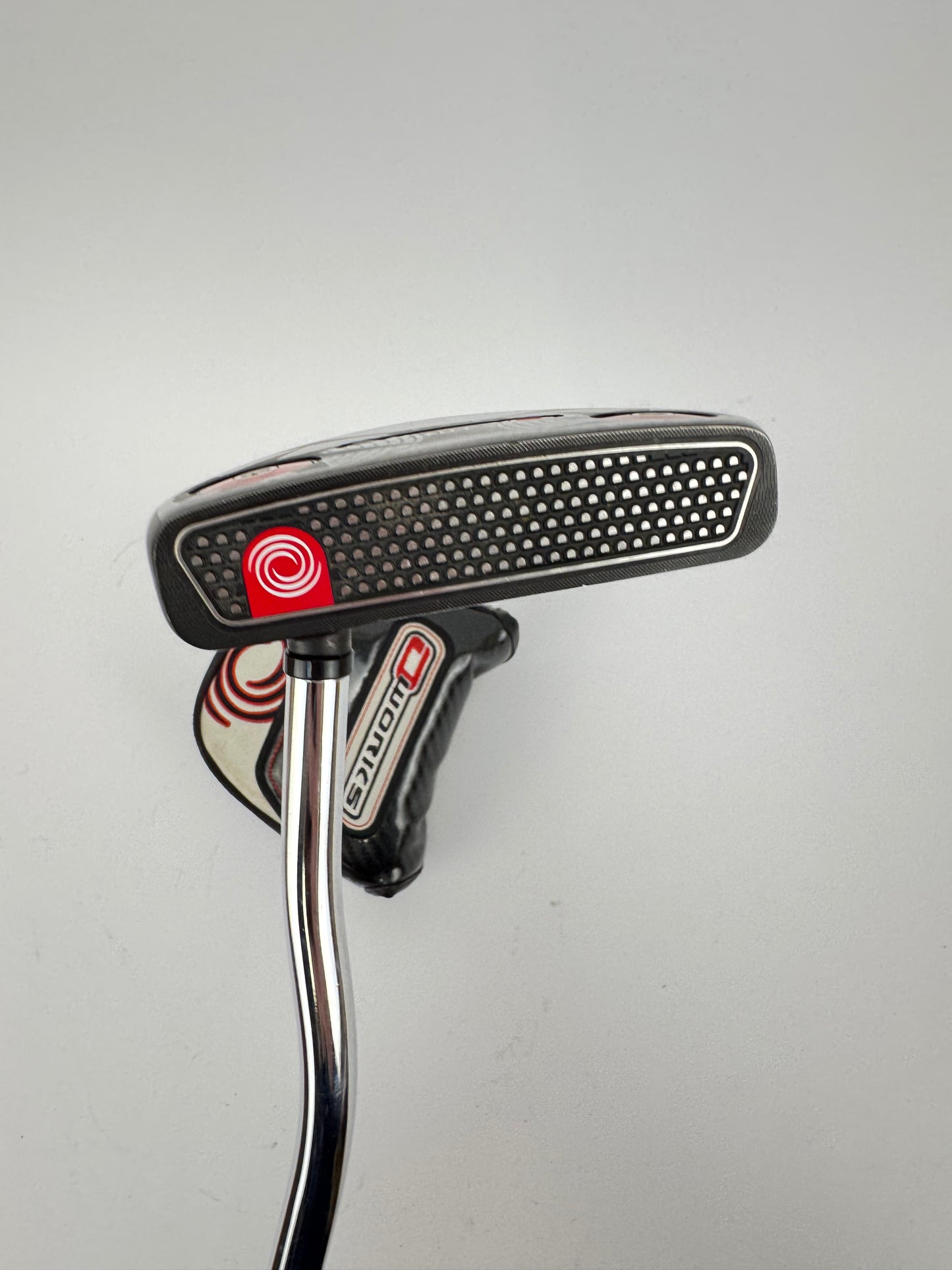 Odyssey O Works Putter R-Line 33” Mallet /Right Handed /Headcover /33074