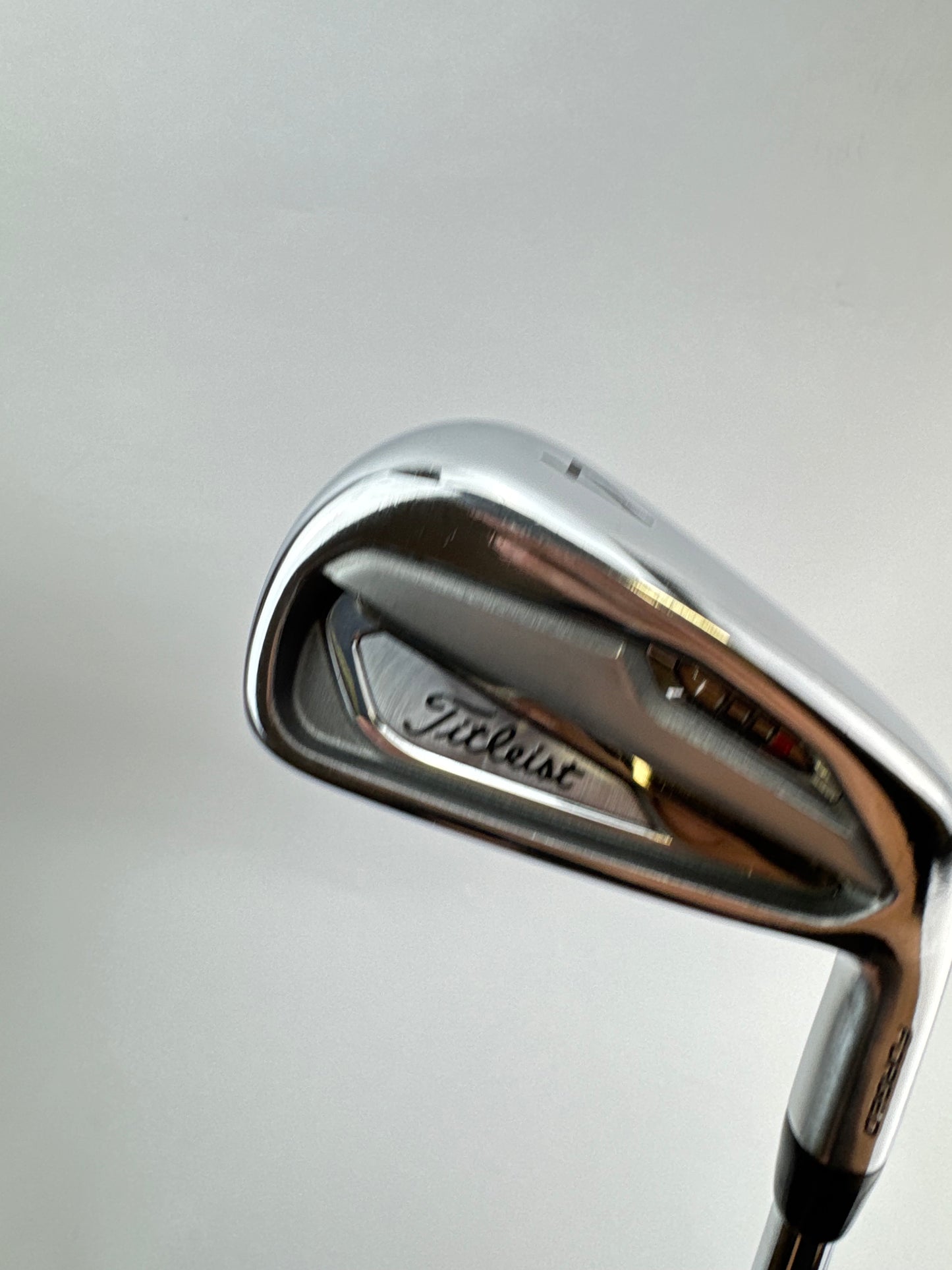 Titleist T100s 4 Iron Project X LZ Stiff Flex Steel +1/2”/Right Handed /26746