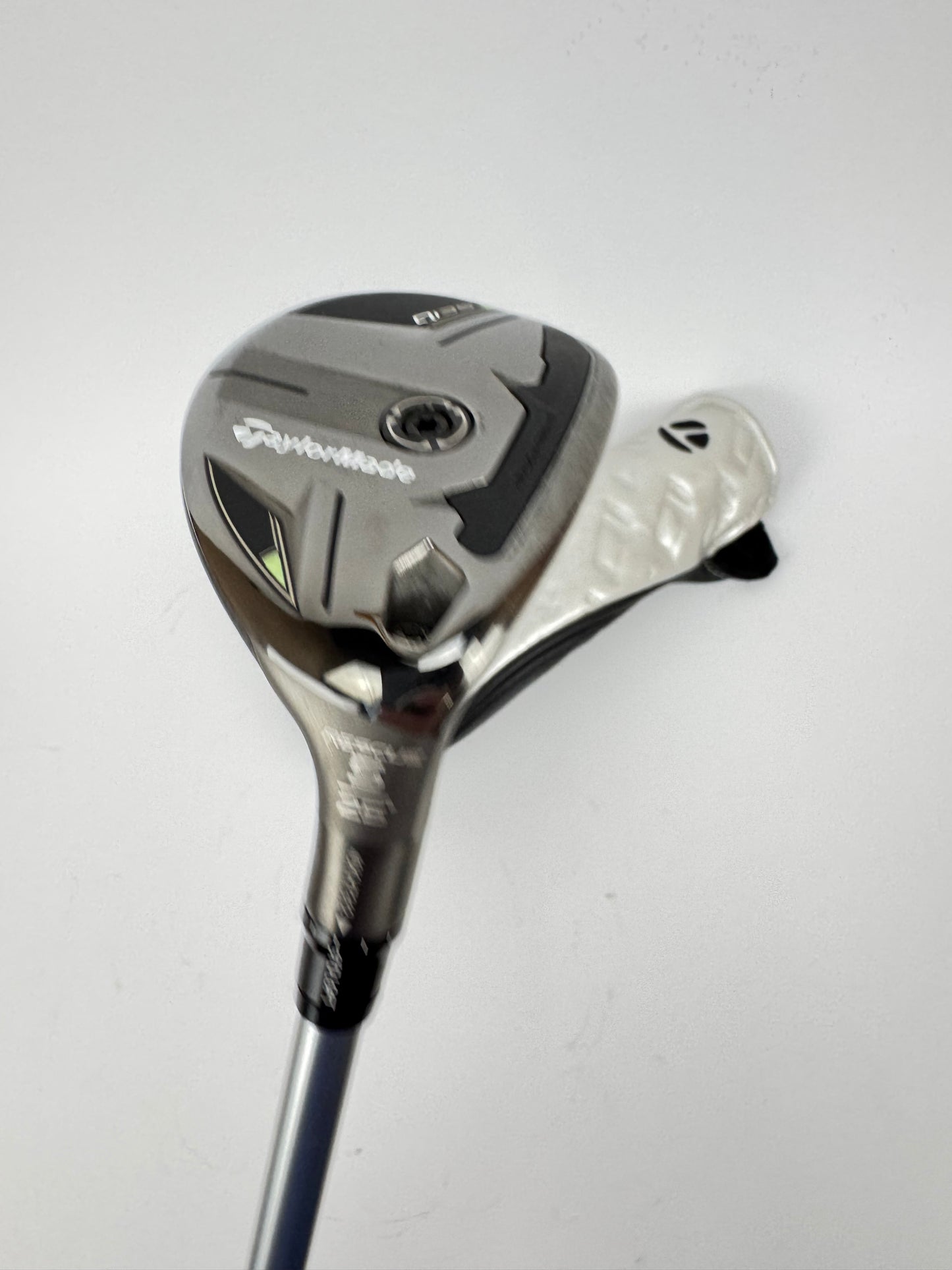 Taylormade Qi35 5 Hybrid 25* Aldila Rogue Regular Graphite /Headcover/33018
