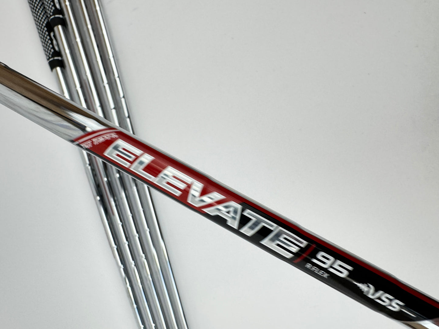Sub70 699 Irons V2 5-PW Left Handed Elevate 95 Vss Regular Steel /New /34049