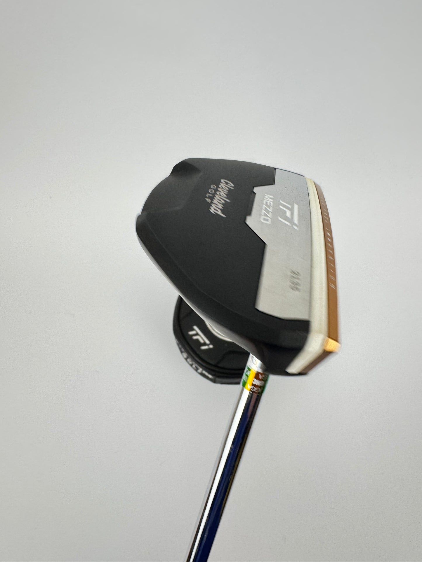 Cleveland Mezzo Putter TFI Centre Shafted 33” /Right Handed /Headcover /32973