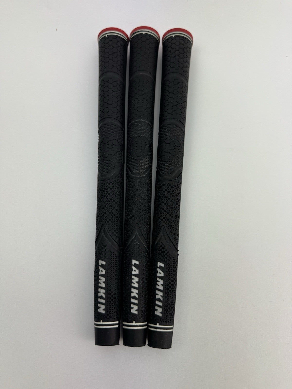 Lamkin Genesis Golf Grips (3) Midsize /Black/Red /Pulled /339950
