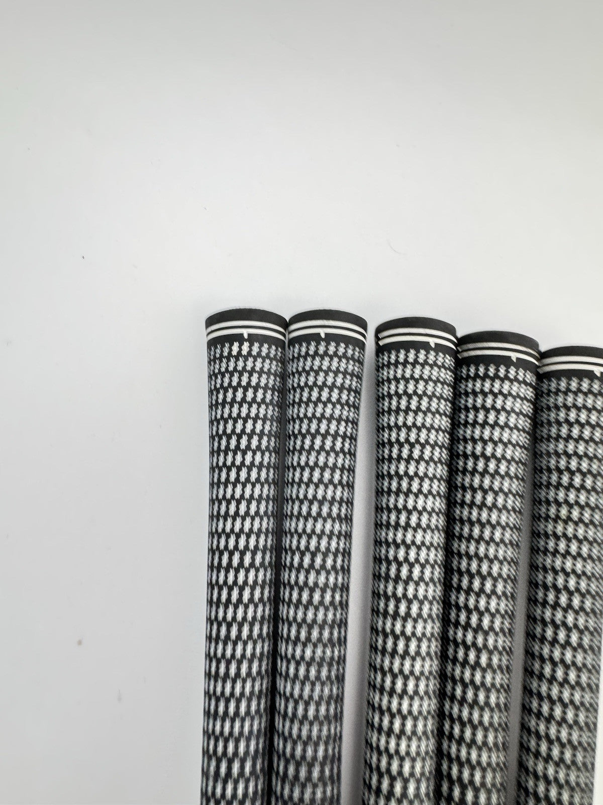 Lamkin Crossline Golf Grips (5) Mens Standard /Pulled /235051