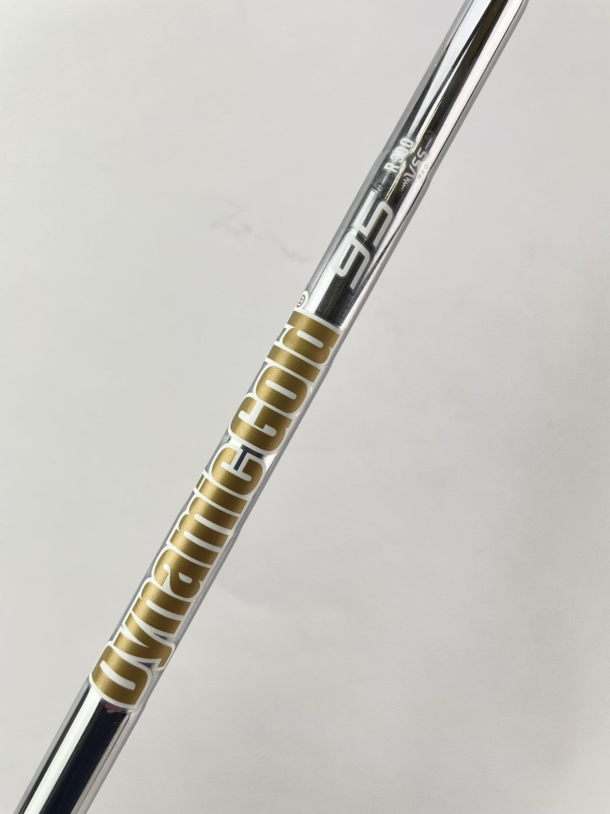 Dynamic Gold 95 Iron Shaft Vss Pro R300 Regular Flex Steel 35.25 /0.355 /235300