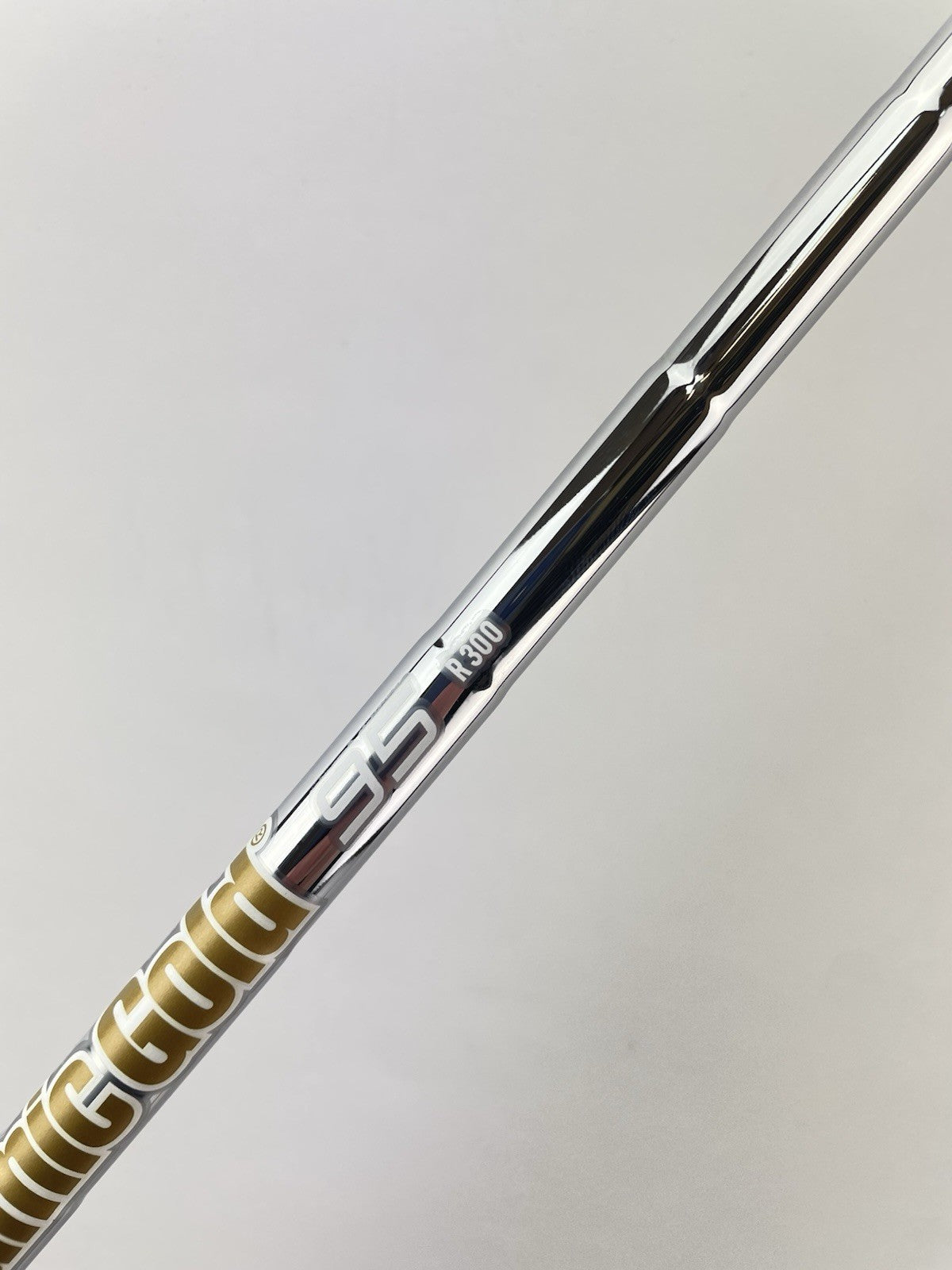 Dynamic Gold 95 Iron Shaft R300 Regular Flex Steel 35.25 /0.355 Tapered /236246