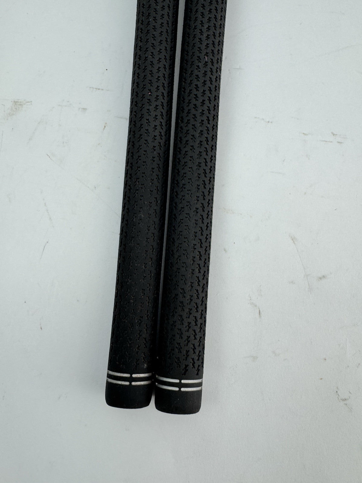 Taylormade Lamkin Golf Grips (2) Crossline 360 Standard /Black/Blue/Pulled/325501