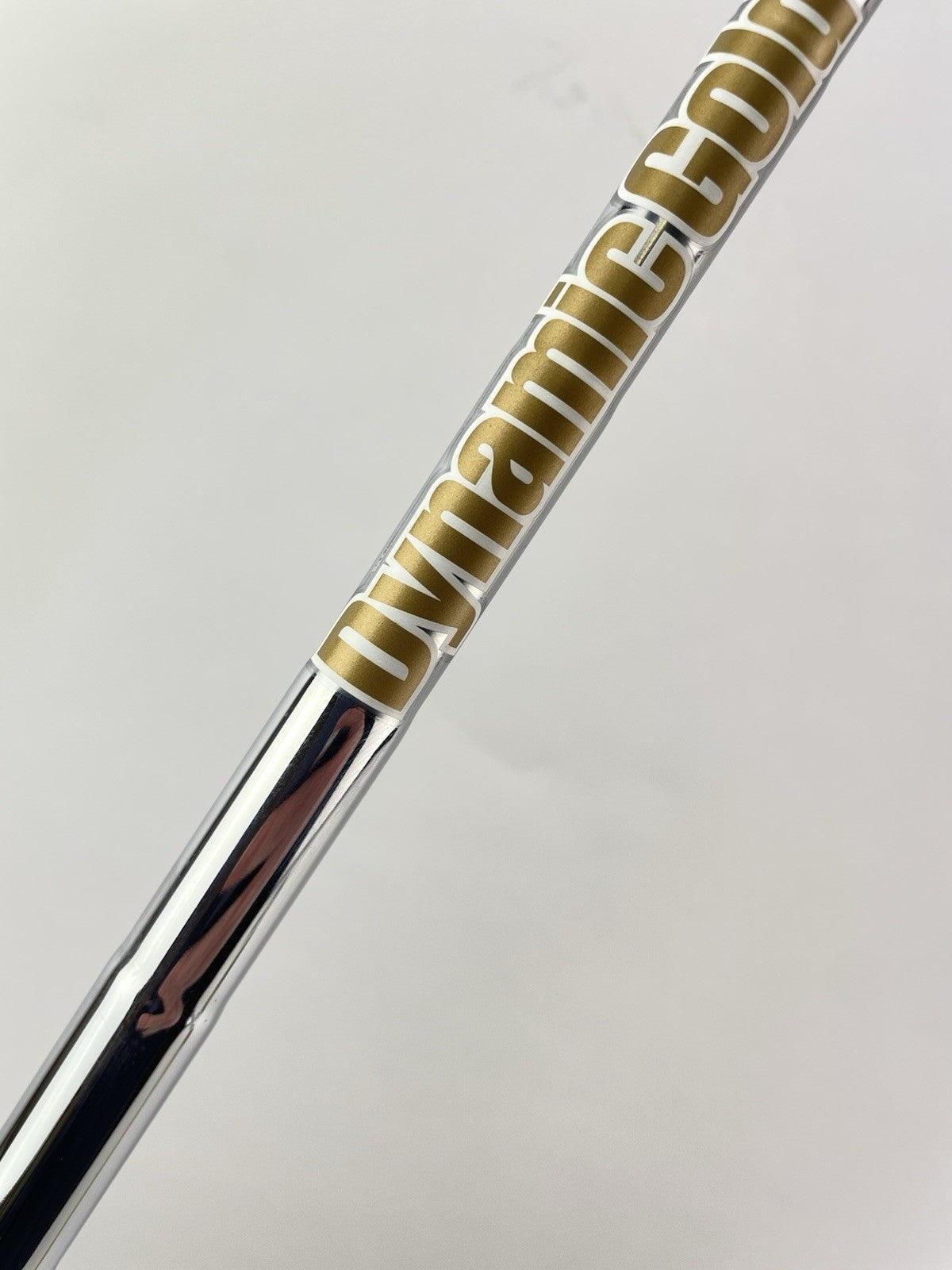 Dynamic Gold 95 Iron Shaft Vss Pro R300 Regular Flex Steel 35.25 /0.355 /235301