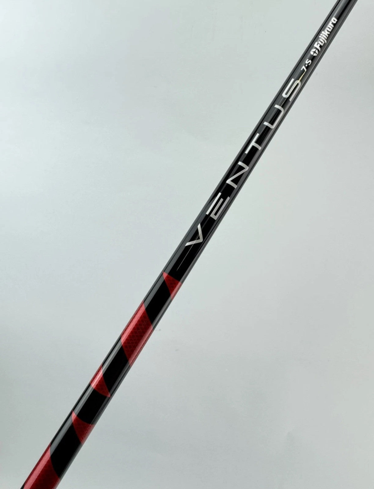 Taylormade P770 Phantom 4 Iron 22.5* Fujikura Ventus Red Stiff Graphite /Right11