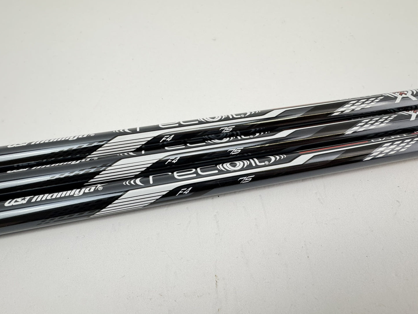 UST Recoil Dart Wedge Shaft Set (3) 75 F4 Stiff Graphite 0.355 Tapered /336395