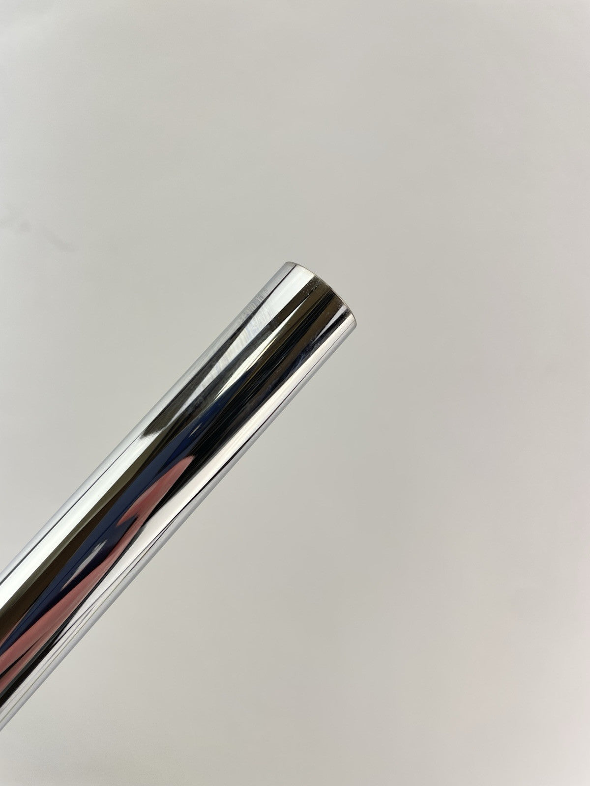 Dynamic Gold AMT Iron Shaft R300 Regular Flex Steel 35.25” /0.355 Tapered /233969