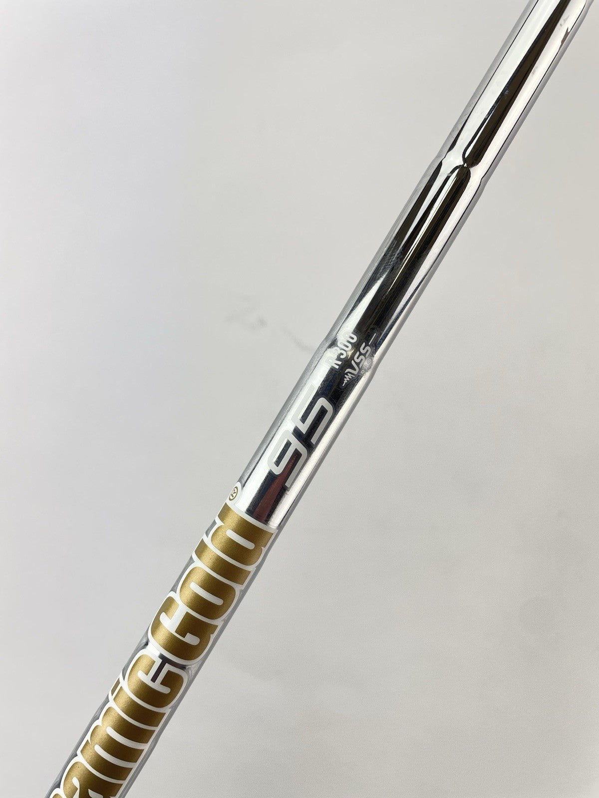 Dynamic Gold 95 Iron Shaft Vss Pro R300 Regular Flex Steel 35.25 /0.355 /235305