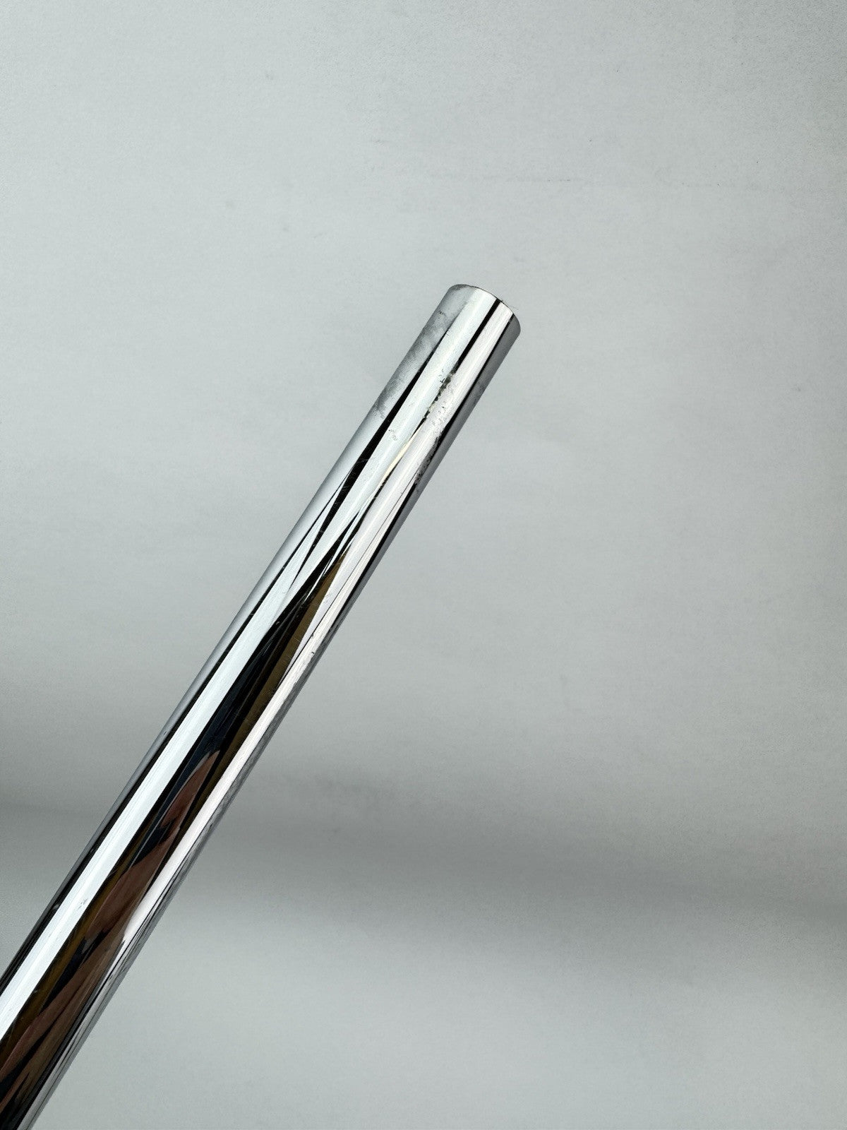 Dynamic Gold 105 Iron Shaft S300 Stiff Flex Steel 35.25”/0.355 Tapered/2559710