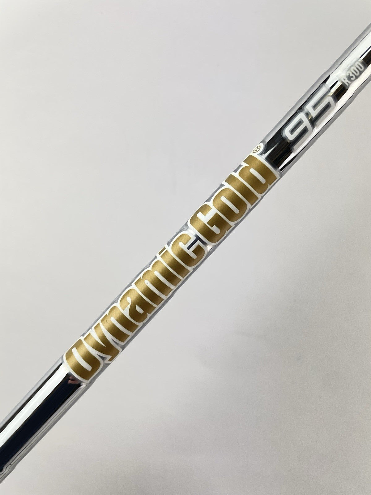 Dynamic Gold 95 Iron Shaft R300 Regular Flex Steel 35.25 /0.355 Tapered /236243