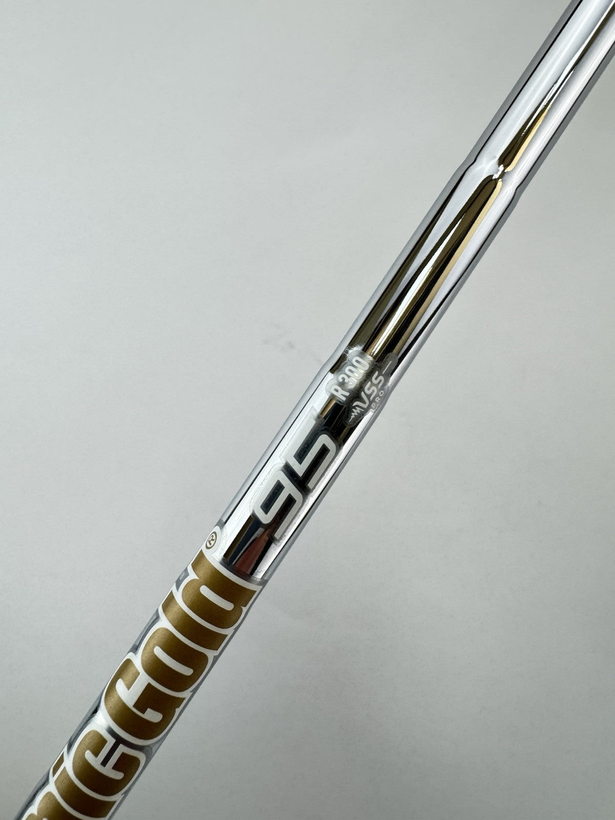 Dynamic Gold 95 Iron Shaft R300 Regular Flex Steel 36.25” /0.355 Tapered /293353