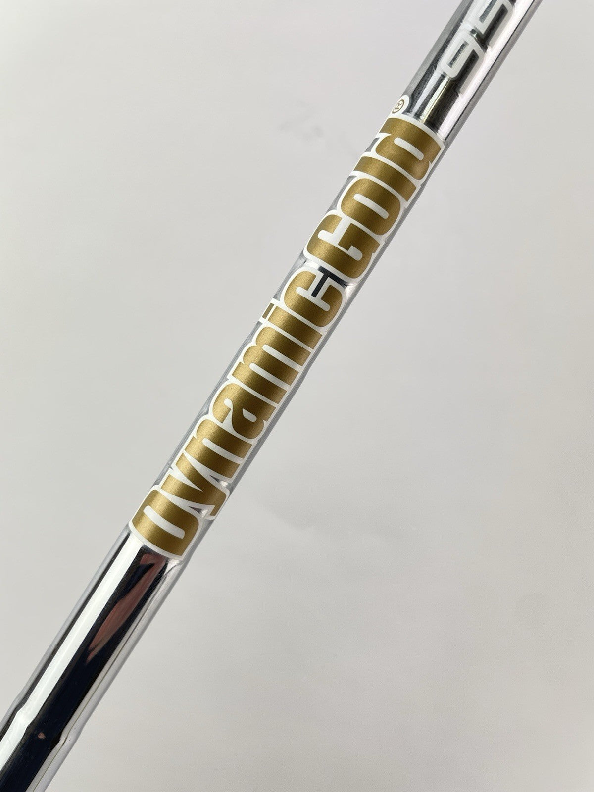 Dynamic Gold 95 Iron Shaft Vss Pro R300 Regular Flex Steel 35.25 /0.355 /235302
