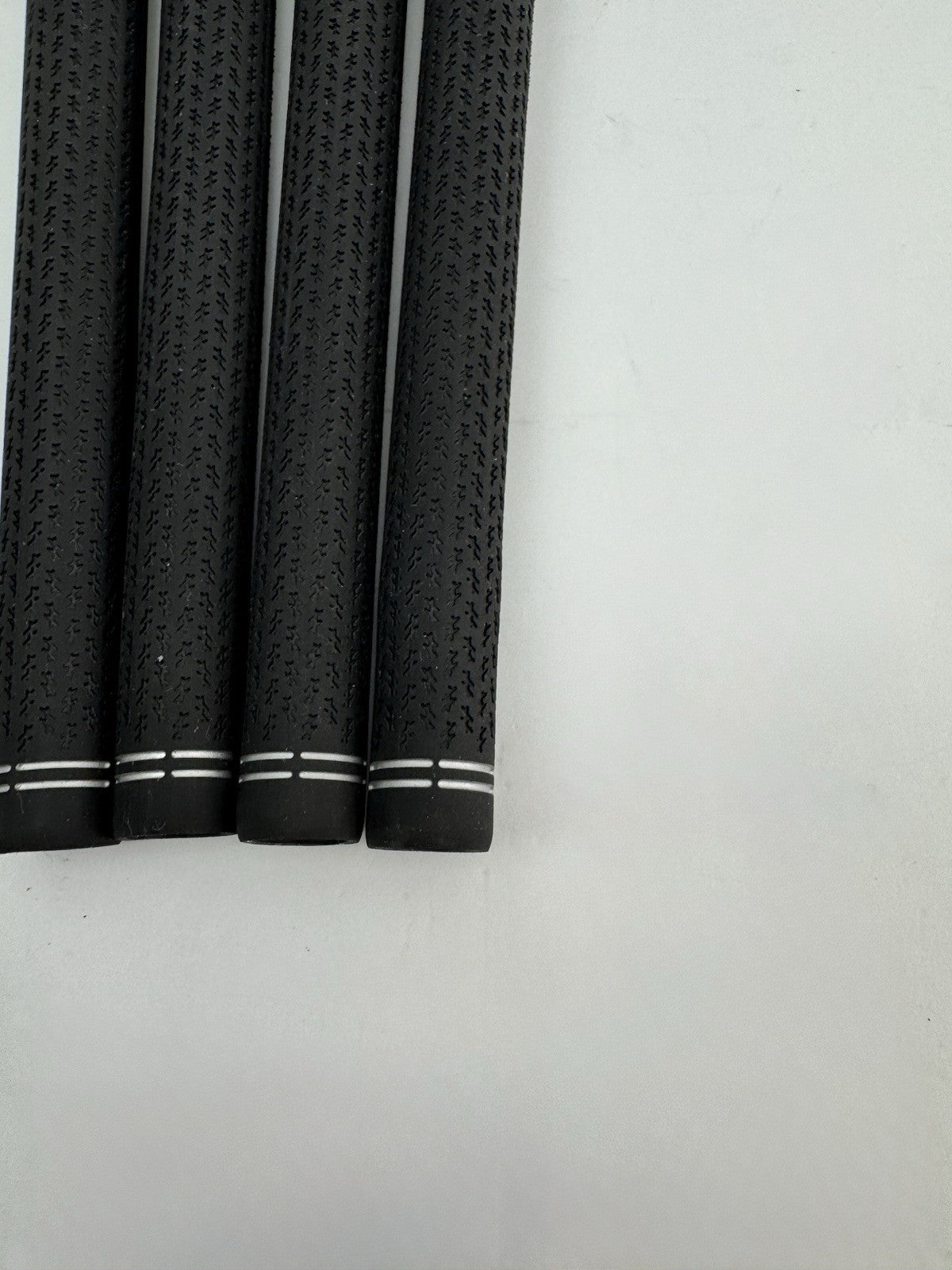 Lamkin Taylormade Golf Grips (4) Black/Blue Mens Standard /Pulled /314593
